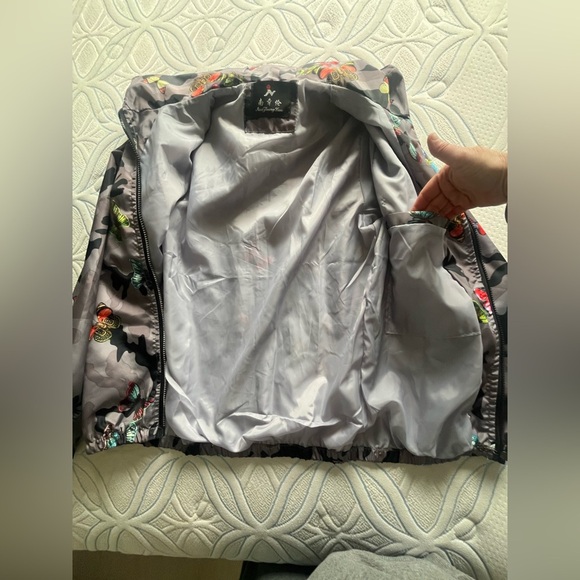 Nan Zhang Lun Camo Jacket w/ Hood Womens Size Small Gray Windbreaker Butterflies - Picture 5 of 8